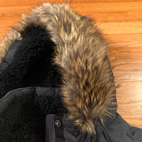 Eddie Bauer womens winter coat - Picture 5 of 6